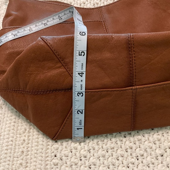 Lucky Brand Brown Shoulder Bag with Relaxed Structure - Picture 12 of 14